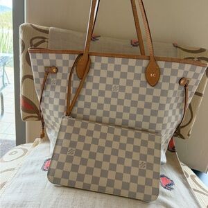 Louis Vuitton Gray and Cream Checkered Tote